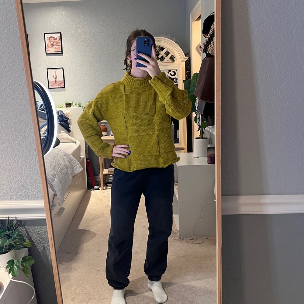 New In Small Green Sweater